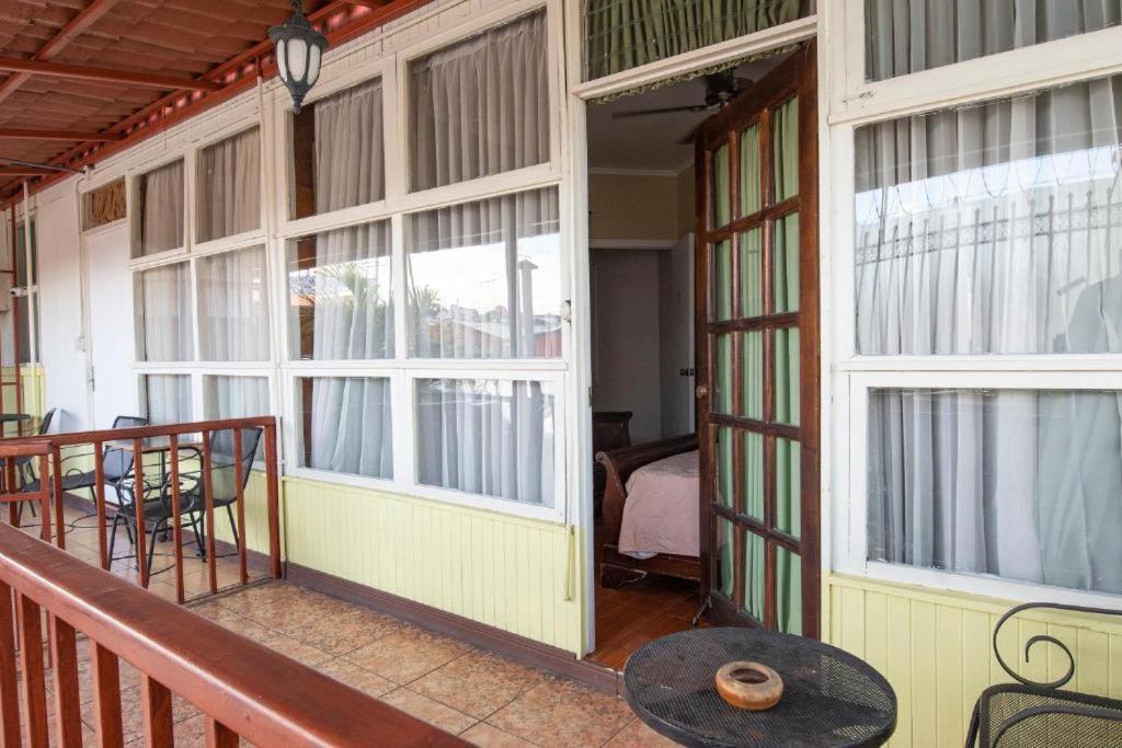 Sura Bed And Breakfast San José Exteriör bild